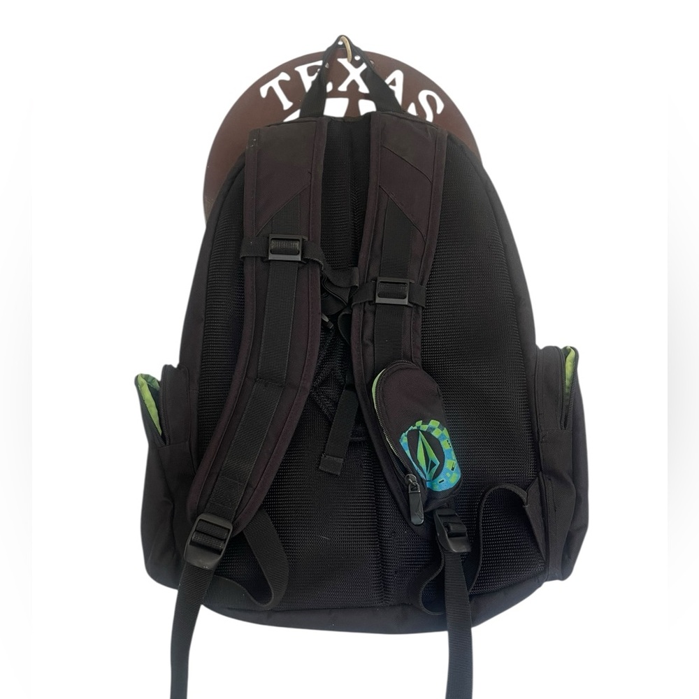Volcom Men’s Backpack with Volcom Design on Front - Picture 2 of 8
